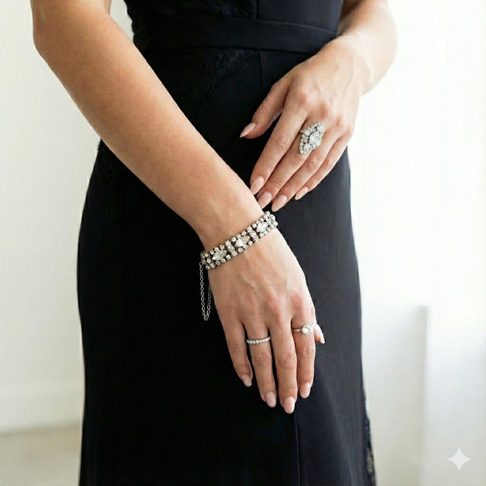 Vintage 1950s rhinestone silver tone bracelet | Marquise crystal w/ safety chain